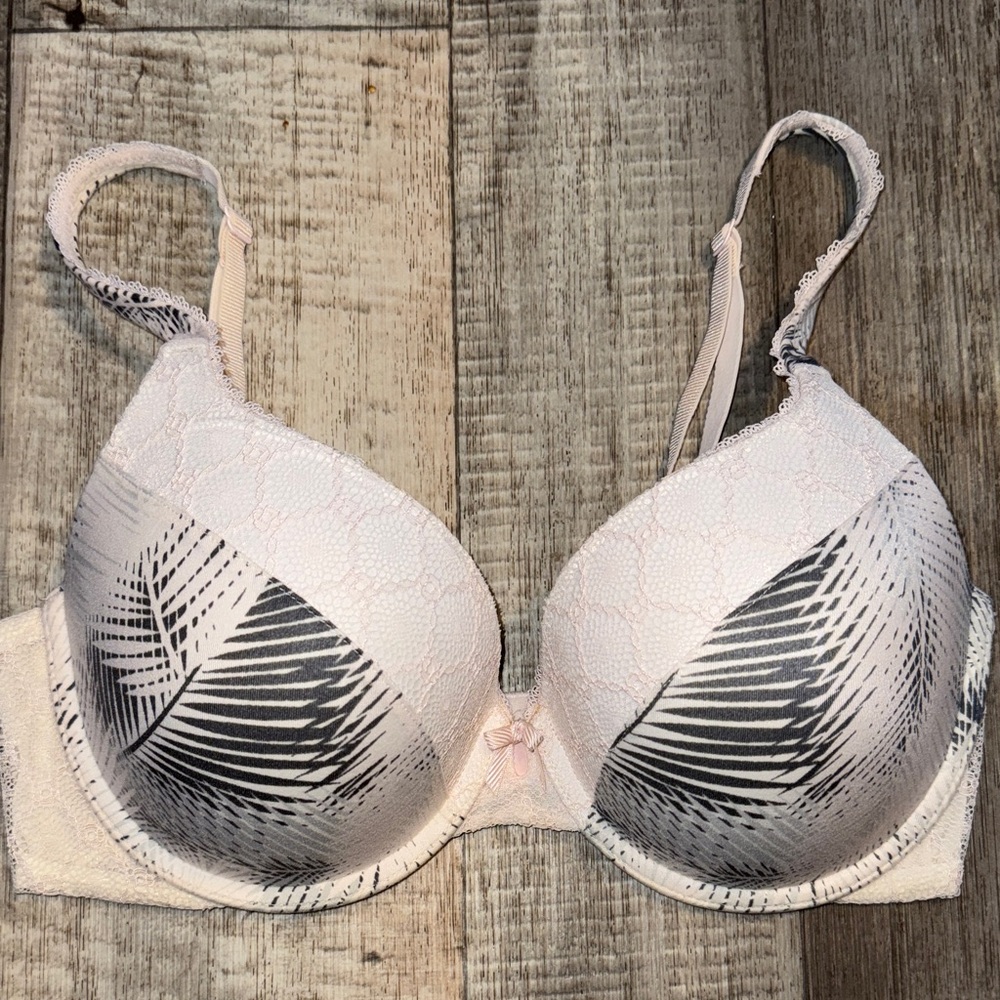 Victoria's Secret Pink and Black Palm Lace Bra-size 34DD
